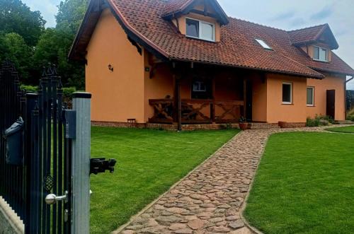 Stawiguda Apartamento | Noclegi Tomaszkowo