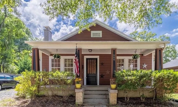 North Charlotte Casa | NoDa Mill House