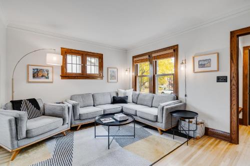 Hale Casa | Nokomis Blue