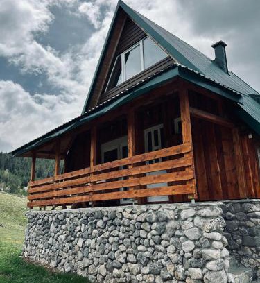 Njegovuđa Casa | Nomad Lodge Zminica