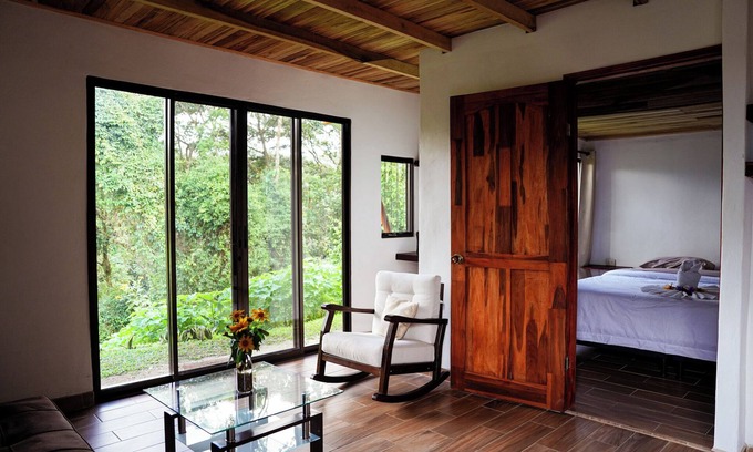 El Millón Casa | Nomadas House in Essence Arenal Hotel & Spa best place to relax with amenities.