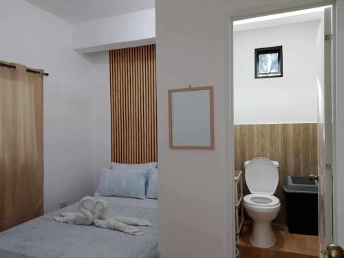 Palo Casa | NON AIRCON STUDIO TYPE UNIT Salvacion Palo Room 9