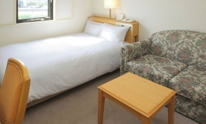Okawa Hotel | Nonsmoking Deluxe semidouble room Breakfast included buffet style / Okawa Fukuoka