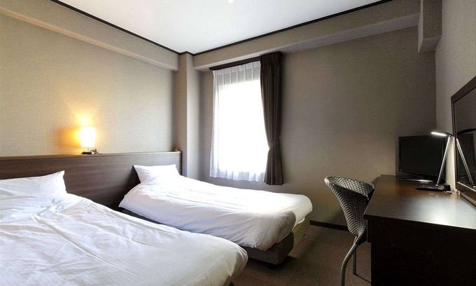 Sakai Ward Hotel | Nonsmoking Twin room Standard plan With b / Sakai Ōsaka