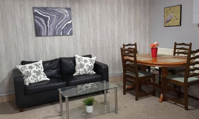 Bradley Stoke Apartamento | Nook, 3 Bedrooms Apartment