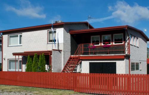 Kuressaare Casa | Nooruse Majutus