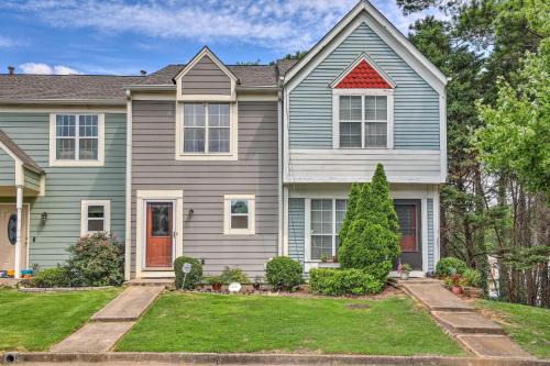 Norcross Casa | Norcross Townhome about 18 Mi to Dtwn Atlanta!