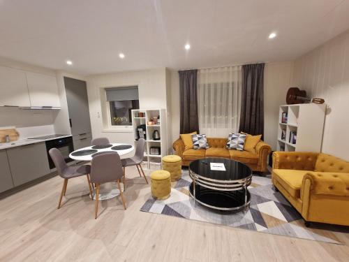 Havoysund Apartamento | Nord Hus Service AS, Deluxe, Sauna, Jakuzzi