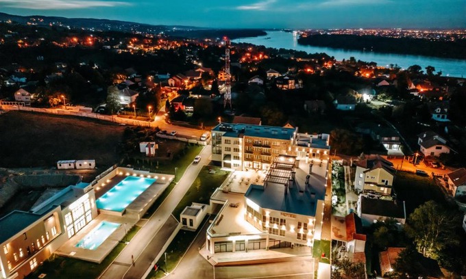 Petrovaradin Complejo | Nordic Resort