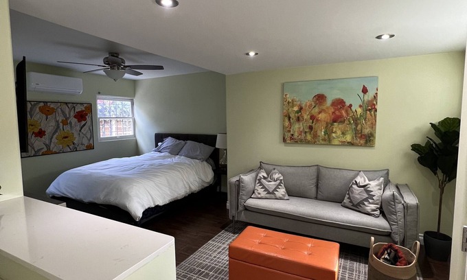 Normal Heights Apartamento | Normal Heights Studio Unit
