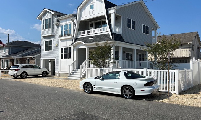 Normandy Beach Casa | Normandy Beach Block rental, Brand new construction with a private pool ☀️⛱️ 🌊