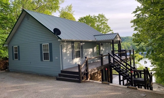 Jacksboro Casa | NORRIS LAKE FRONT RENTALS: LOLA'S LAKE HOUSE LAKE FRONT LOCATION