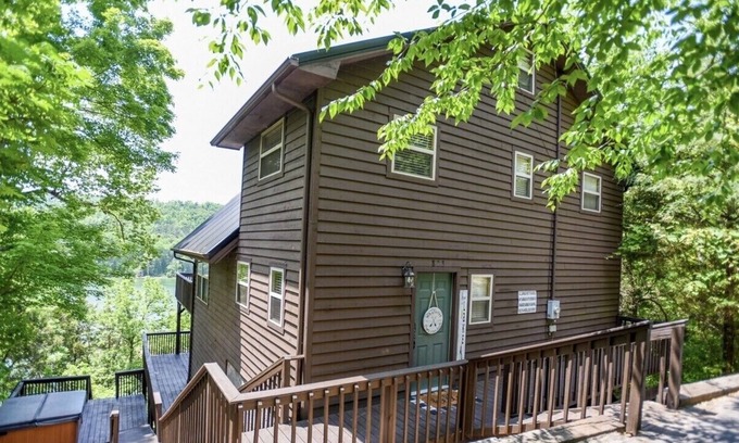 Flat Hollow Marina Casa | Norris Lake Home Waterfront With Private Dock Sleeps 15 Speedwell TN