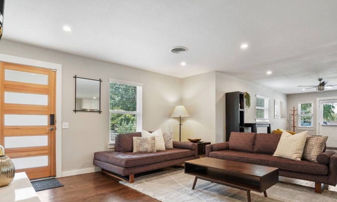Highland Casa | North ATX Retreat w Open Concept Layout + Backyard
