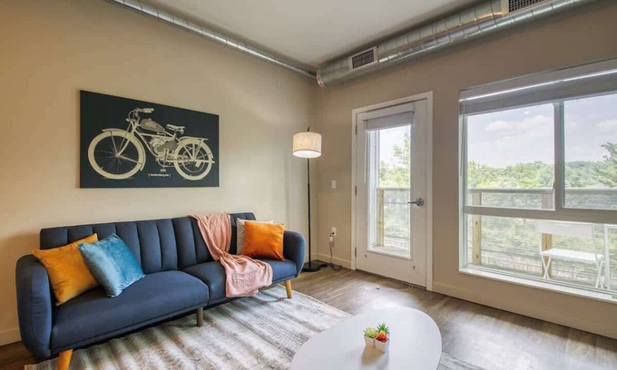 Ann Arbor Apartamento | North Campus 1B1B | Free Parking