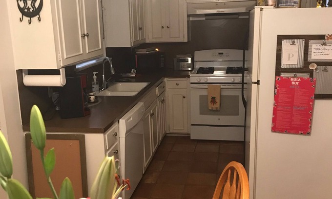 Allandale Condominio | North Central Austin- three bedrooms, one bath