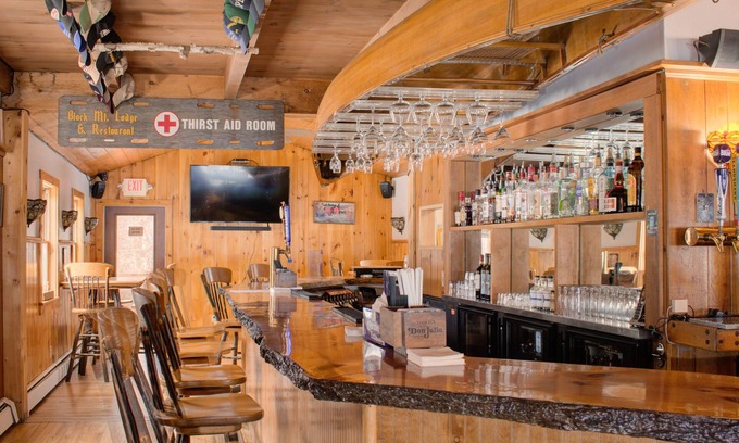 North Creek Cabina | North Creek Lodge at Gore Mountain