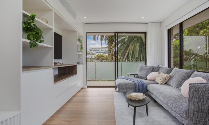 Freshwater Apartamento | North-East Facing Modern 2-bed Apartment