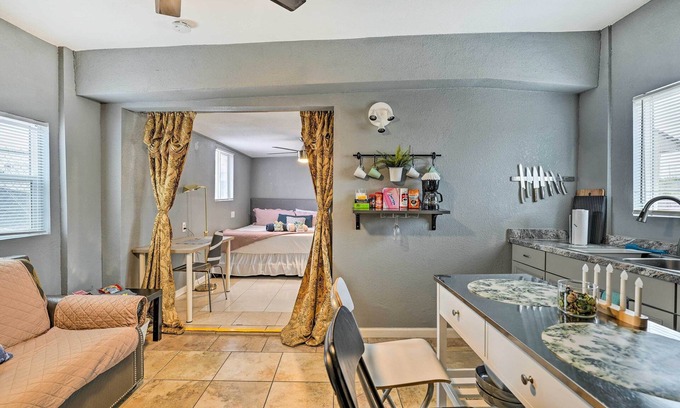 North Las Vegas Apartamento | North Las Vegas Studio w/ Fire Pit: 10 Mi to Strip