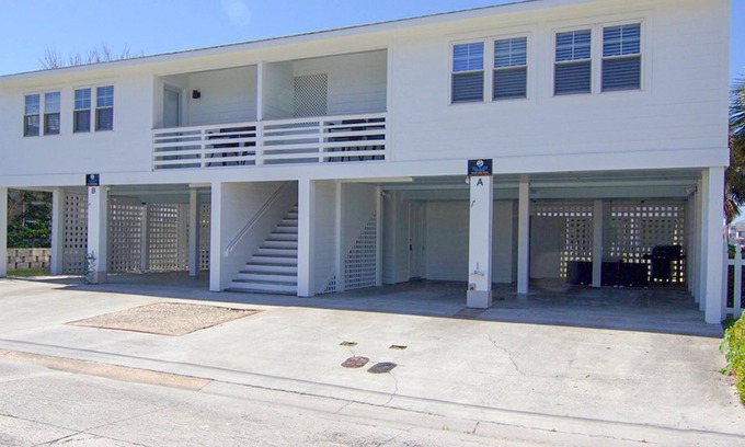 Wrightsville Beach Casa | North Lumina Ave Duplex by Sea Scape Properties