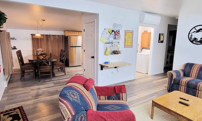 Livingston Apartamento | Paraíso del Norte! Excelente loft con 2 dormitorios y 900 pies cuadrados