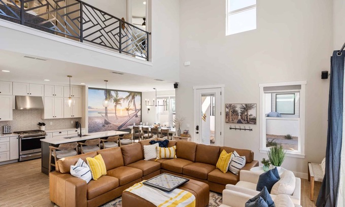 St. George Casa | North Shore at Desert Color: Lagoon + Beaches