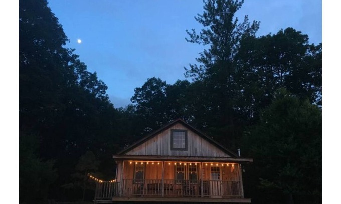 Drifting Cabina | North Star Cabin at Oak Mountain Hideaway