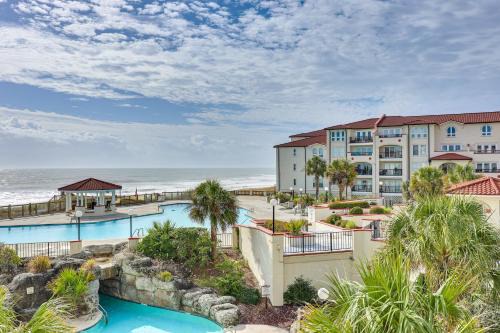 North Topsail Beach Apartamento | North Topsail Beach Condo in Resort-Style Complex!