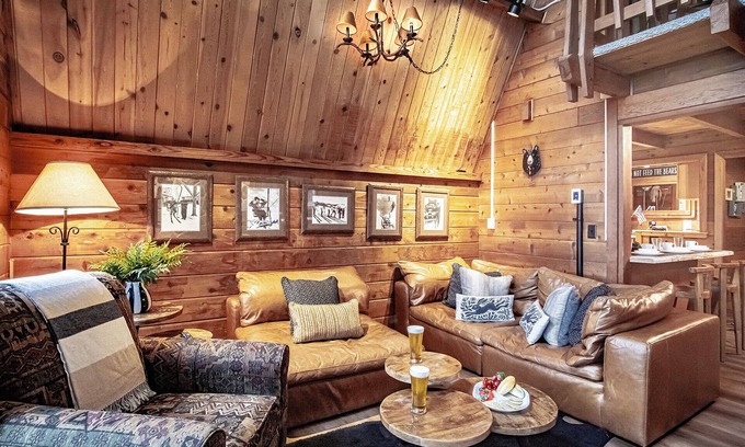 Snowshoe Casa | North Westridge 111 Next to Cupp Runn Spacious 6 Br Lux Home