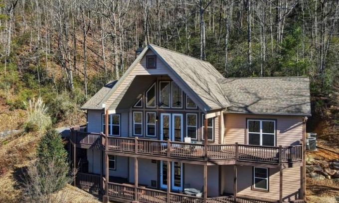 Clayton Casa | Northeast GA - Mountain & Golf Course Views - Kingwood Resort - Built 2009
