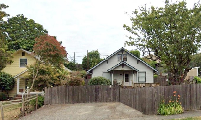 West End Casa | Northend Tacoma Charmer