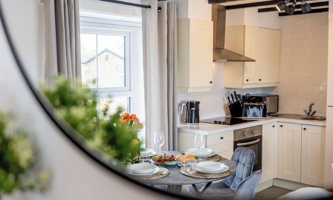 Bellingham Casa | Northern Hideaways, Castle Hill View