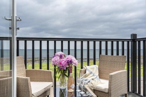 Seahouses Casa | Northern Hideaways, Seascape