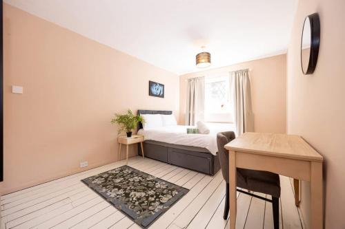 Didsbury Casa | Northern House Free Parking