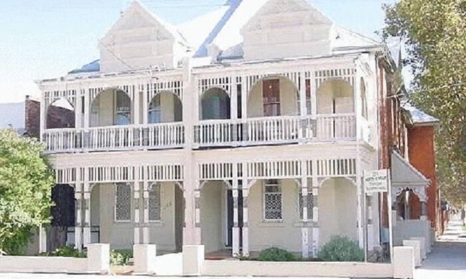 Perth Casa | Northlodge Central City Apartments