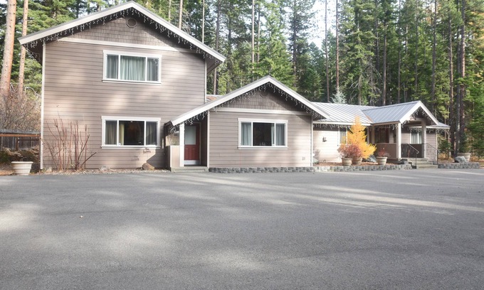 Cle Elum Casa | ¡Northwest Pines Lodge cerca del lago Cle Elum! ¡Ideal para familias numerosas!