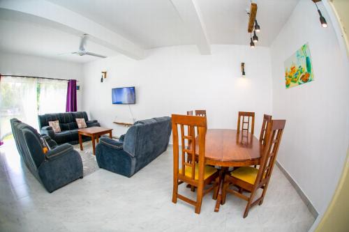 Bamburi Apartamento | Northwood Homes 4BR - 3 Min Walk to Beach