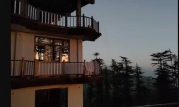 Cheog Hotel | Norvin Homes- Large Double Room / breakfast included