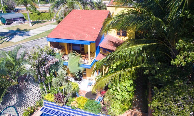 Bucerías Villa | No 'cerca de' la playa. No 'opinión de la playa'. Estamos en la playa!