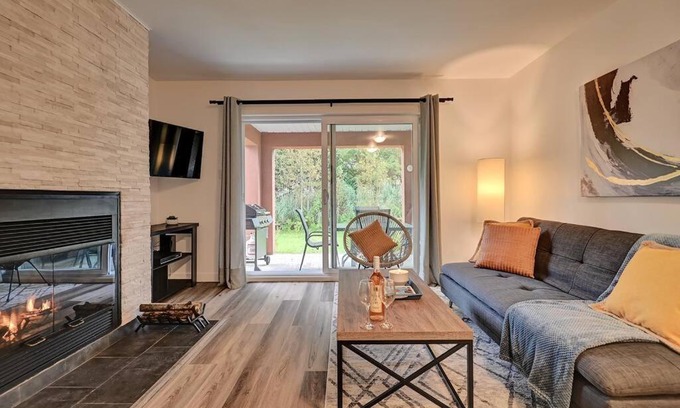 Magog Apartamento | *Nouveauté* Foyer au bois, Plage, Montagne et +
