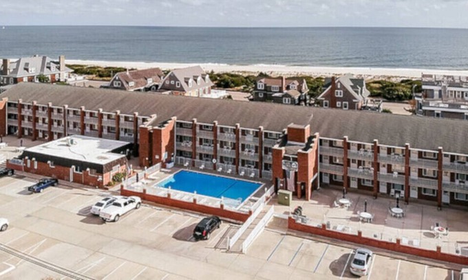 Admiral Estates Condominio | Now accepting bookings for off season and 2024 rentals.