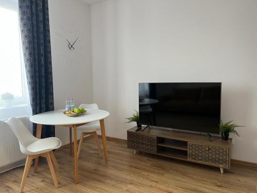 Pabianice Apartamento | Nowe mieszkanie, fajna kamienica