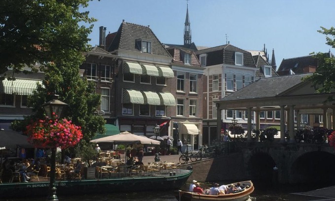 Leiden Cama Y Desayuno | NR22 Leiden