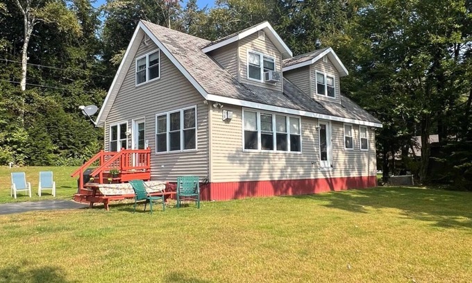 North Penobscot Casa | nSmith Pond the Door to Katahdin Area