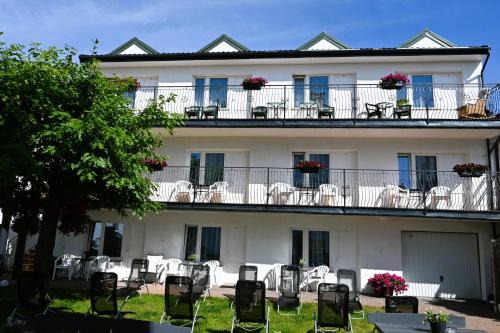 Dzwirzyno Casa | NT Holiday Budget