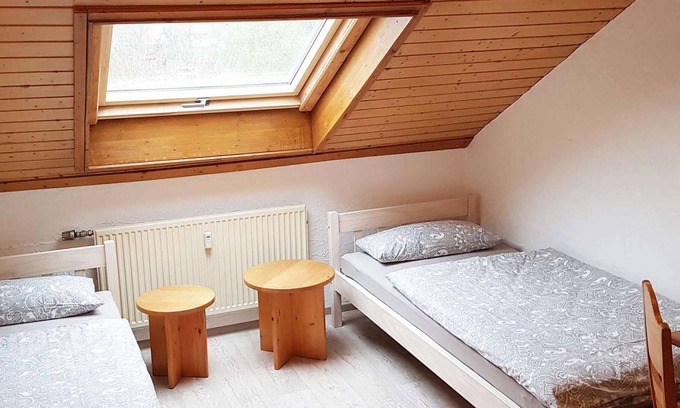 Milmersdorf Apartamento | NÜ01 Penthouse apartment in Langenloh near Nuremberg
