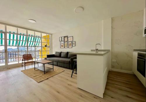 Puerto de Santiago Apartamento | Nuevo apartamento privado con vistas al mar