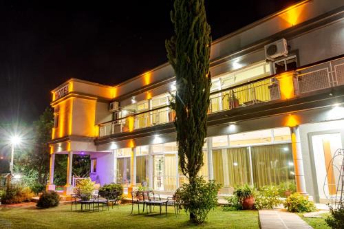 Villa Parque Síquiman Hotel | Nuevo Hotel Carmel