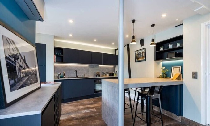 Clare Casa | Number One High Street, Clare
