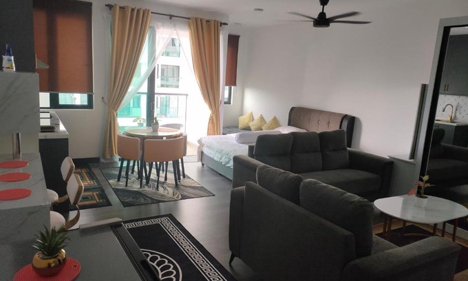 Kajang Casa | Nur Mateen's Studio - Vista Bangi Service Apartment